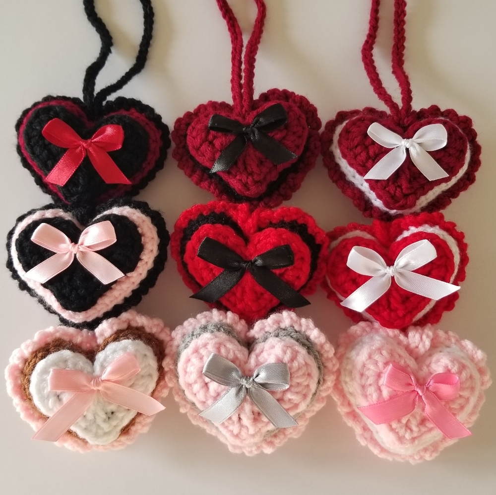 💎Heart-Shaped Crochet Charm Valentines